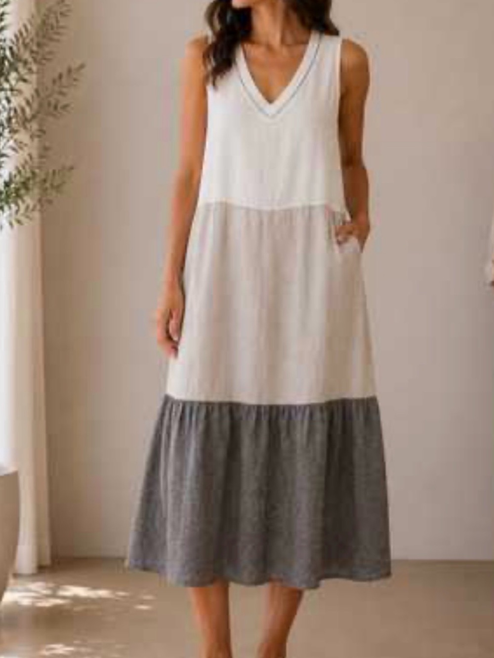 Joie Sleeveless V-Neck Tiered Maxi Dress in White, Cream & Gray SZ XL NWT/0385